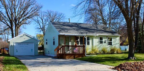 820 Tindolph Ave S, Thief River Falls, MN, 56701-3623 | Card Image