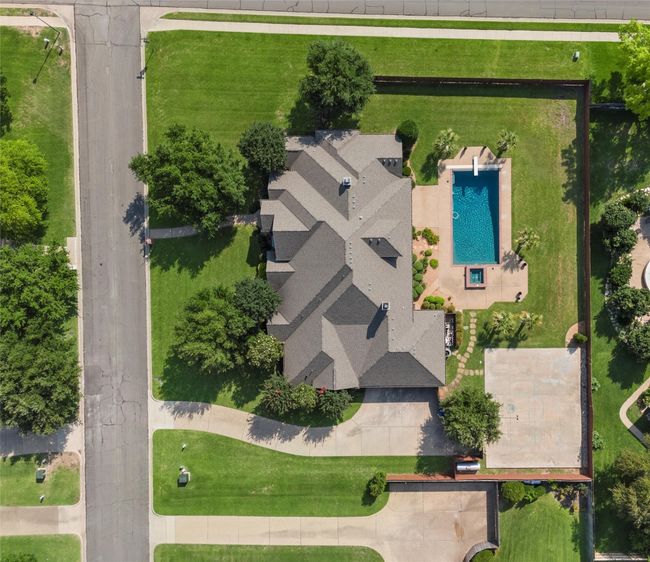 2010 Rustic Trl, House other with 5 bedrooms, 7 bathrooms and null parking in McGregor TX | Image 10