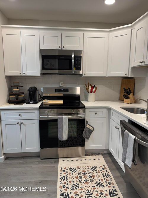 g-105 Amberly Drive W, Englishtown, NJ, 07726 | Card Image