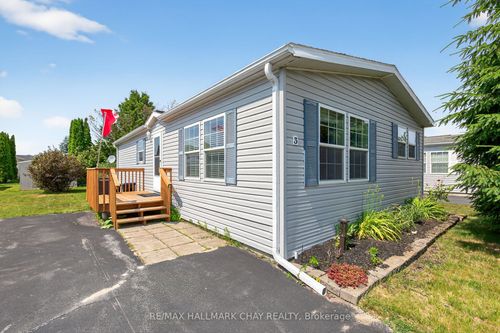 3 Illinois Cres, Wasaga Beach, ON, L9Z3A8 | Card Image