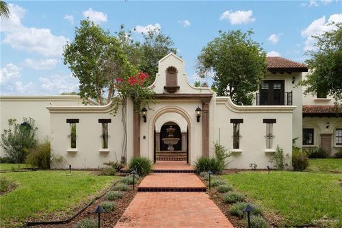 3506 Oak Ridge Ln, Mission, TX, 78573-3922 | Card Image