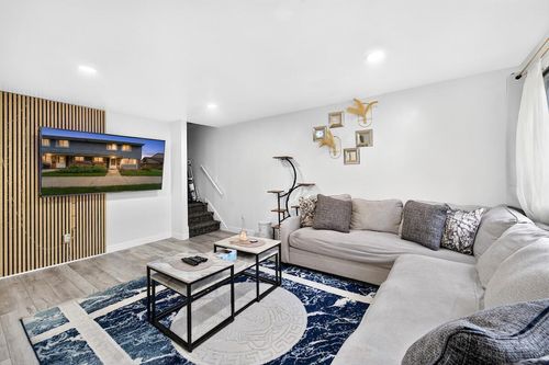 6334 S 20th Street, Milwaukee, WI, 53221 | Card Image