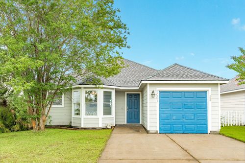 5061 Hauna Ln, Dickinson, TX, 77539-5494 | Card Image