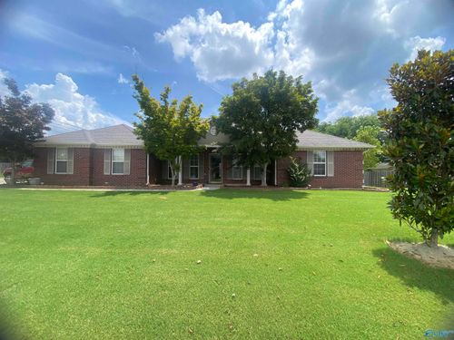 100 Shallowhill Rd, Huntsville, AL, 35811-7950 | Card Image