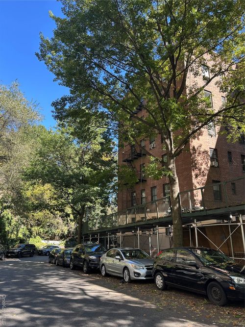 apt-4b-295 Bennett Ave, New York, NY, 10040-2457 | Card Image