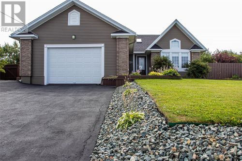 6 Heath Lane, Bonavista, NL, A0C | Card Image