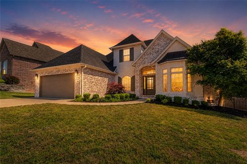 708 Ne Essex Ct, Bentonville, AR, 72712-4194 | Card Image