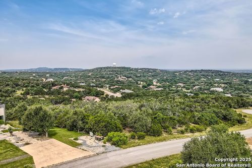 227 Champions Rdg, Spring Branch, TX, 78070-6200 | Card Image