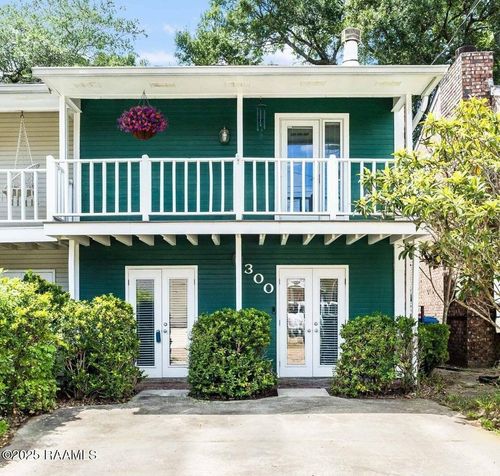 300 Rue Chartres, Lafayette, LA, 70508-5656 | Card Image