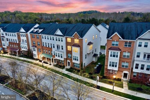 a-7015 Starwort Way, HANOVER, MD, 21076-2208 | Card Image