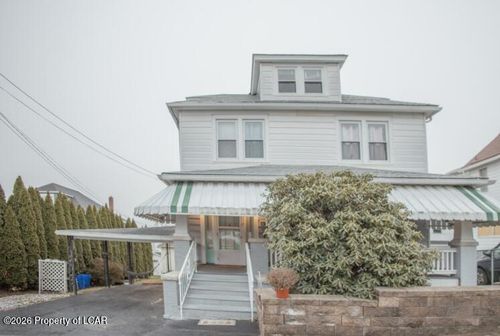 249 E Union St, Nanticoke, PA, 18634-2818 | Card Image