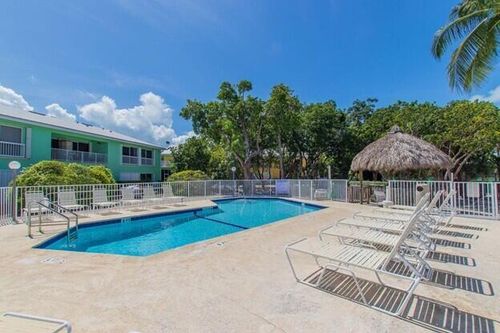 98402-98402 Windward Ave, Key Largo, FL, 33037-2379 | Card Image