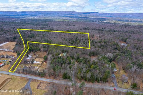 658 Locust Grove Rd, Greenfield Center, NY, 12833-1800 | Card Image