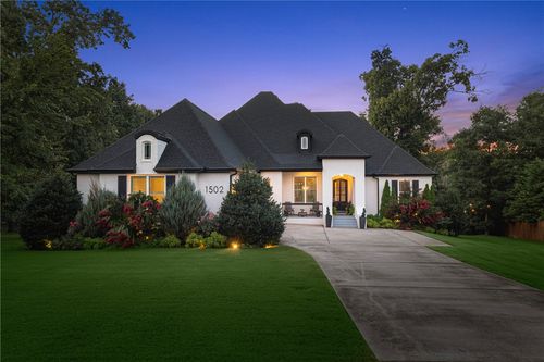 1502 Gentilly Ct, Centerton, AR, 72719-8806 | Card Image