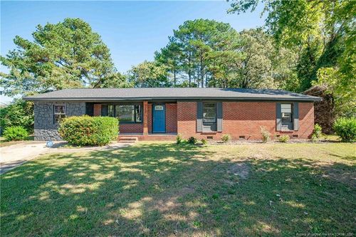 5512 Lariat Ct, Fayetteville, NC, 28303-2724 | Card Image