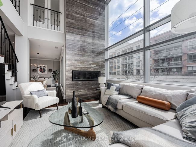 204 - 1 Rainsford Rd, Condo with 3 bedrooms, 2 bathrooms and 1 parking in Toronto ON | Image 13