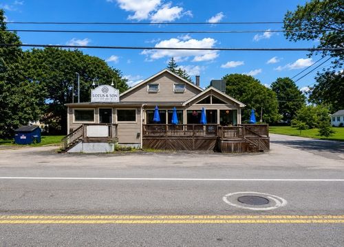 379 Sconticut Neck Rd, Fairhaven, MA, 02719-1309 | Card Image