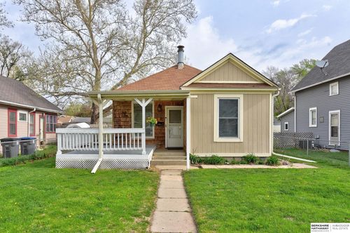 2550 Avenue A, Council Bluffs, IA, 51501-2269 | Card Image
