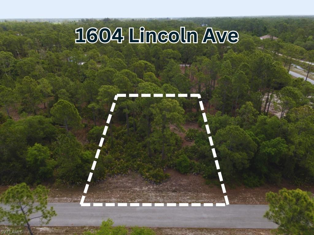 Land in LEHIGH ACRES