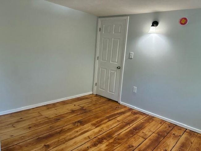 APT-9 - 3 S Shore Rd, Condo with 2 bedrooms, 1 bathrooms and null parking in Salem NH | Image 17