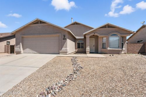 7997 E Snakeroot Drive, Tucson, AZ, 85710 | Card Image