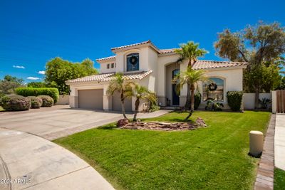 1911 E Olive Court, House other with 3 bedrooms, 3 bathrooms and null parking in Gilbert AZ | Image 3