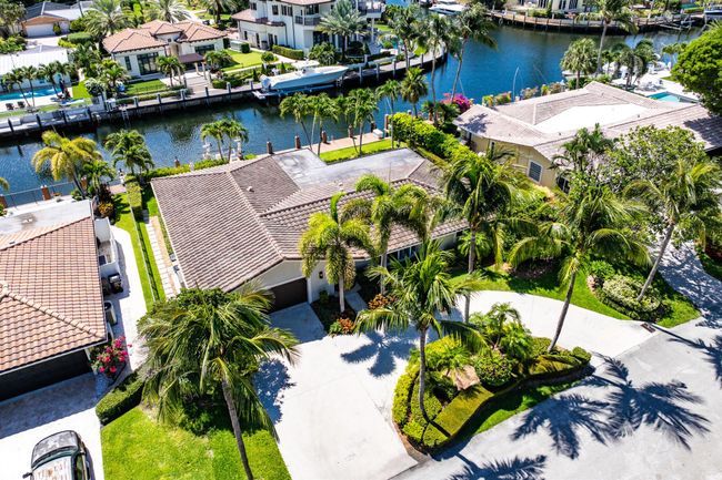 4220 Ne 24 Th Ave, House other with 3 bedrooms, 2 bathrooms and null parking in Lighthouse Point FL | Image 39