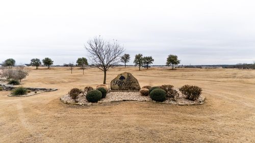 7105 S Aberdeen Dr, Cleburne, TX, 76033-8935 | Card Image