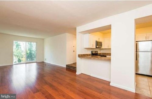 326 Hermit Street, PHILADELPHIA, PA, 19128 | Card Image