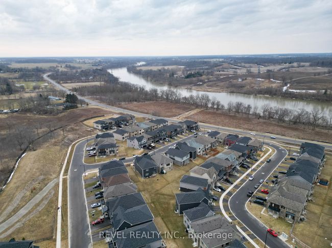 63 Santos Dr, House other with 3 bedrooms, 3 bathrooms and 2 parking in Caledonia ON | Image 35