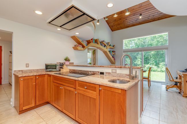 123 Stephen Dr, House other with 5 bedrooms, 4 bathrooms and null parking in Goffstown NH | Image 10