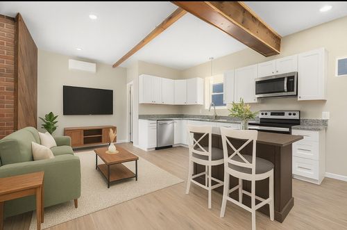 1-118 Chestnut St, Central Falls, RI, 02863-2034 | Card Image