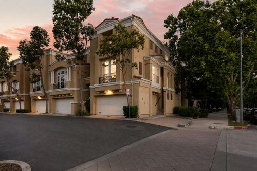815 Towne Dr, Milpitas, CA, 95035 | Card Image