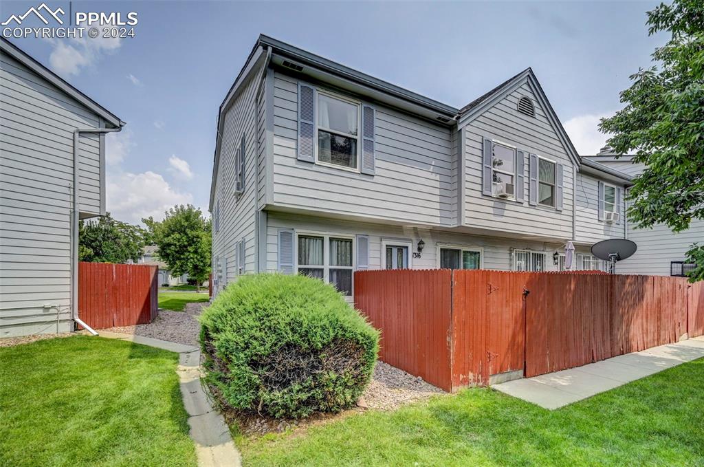 Firefly Cir, Colorado Springs, CO 80916