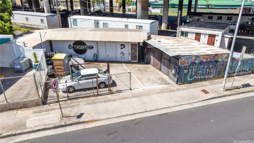 3065 Kapiolani Blvd, Honolulu, HI, 96826-3559 | Card Image