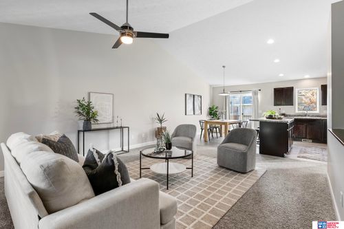 135 Jefferson St, Bennet, NE, 68317-2235 | Card Image