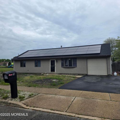 56 Georgetown Blvd, Barnegat, NJ, 08005-1882 | Card Image