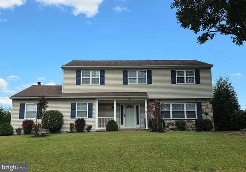 1131 Walnut Ln, LANSDALE, PA, 19446-4507 | Card Image
