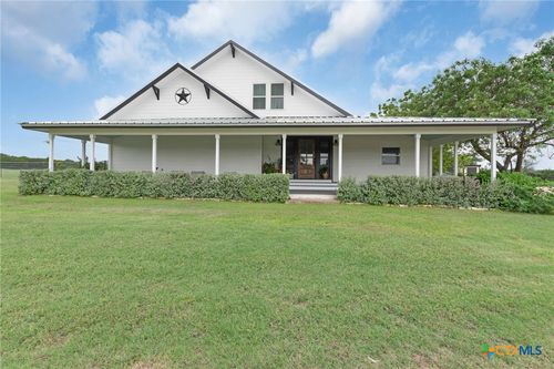 951 Moseley Rd, Copperas Cove, TX, 76522-7448 | Card Image