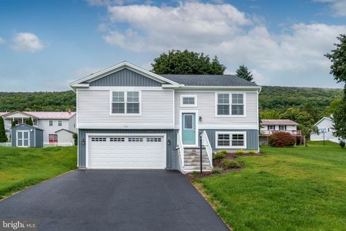 131 3rd St, CENTRE HALL, PA, 16828-9310 | Card Image
