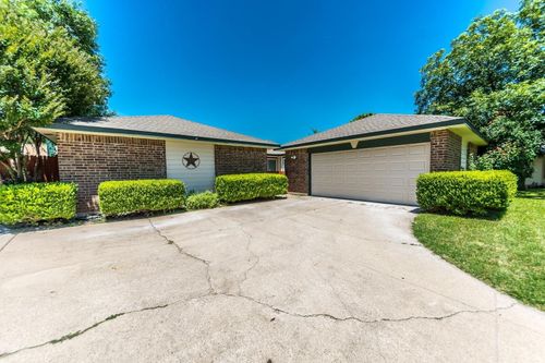 451 Hancock Ct, Fort Worth, TX, 76108-3907 | Card Image