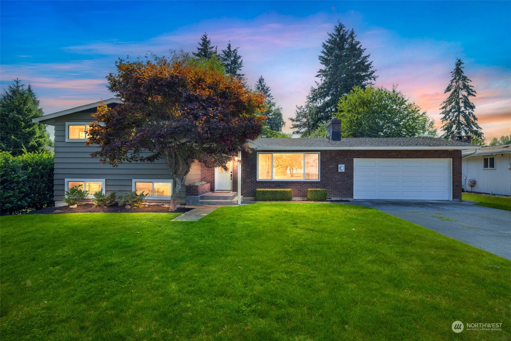 4th Ave, Puyallup, WA 98371