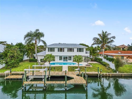 25 Park Ave, Vero Beach, FL, 32960-5228 | Card Image