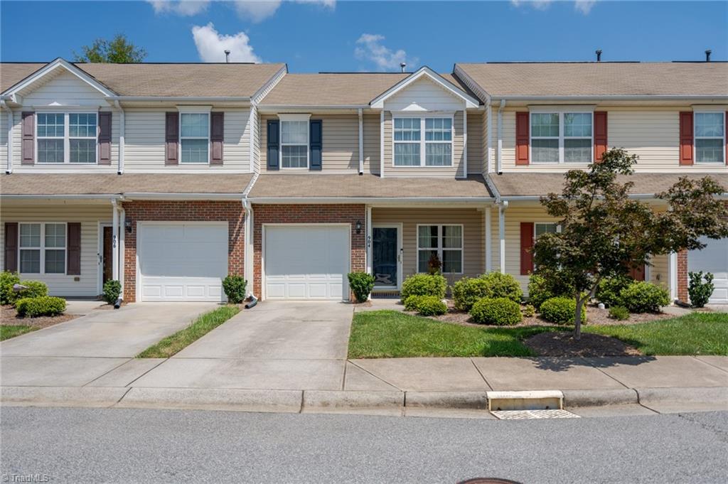 Central Park Ave, Greensboro, NC 27407