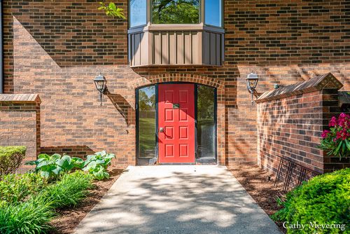 203-3181 Charlevoix Dr Se, Grand Rapids, MI, 49546-7060 | Card Image