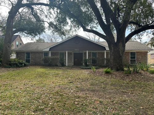 1211 Shorewood Dr, Seabrook, TX, 77586-4713 | Card Image