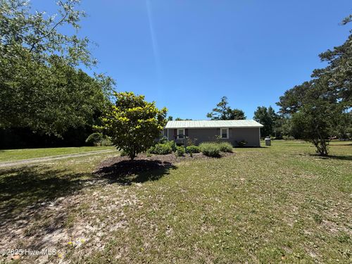 4827 Highway 24, Newport, NC, 28570-5533 | Card Image