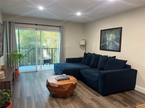 apt-307-3642 Ne 171st St, North Miami Beach, FL, 33160-3007 | Card Image