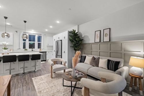 2-5300 Calle Rockfish, San Diego, CA, 92154-6337 | Card Image