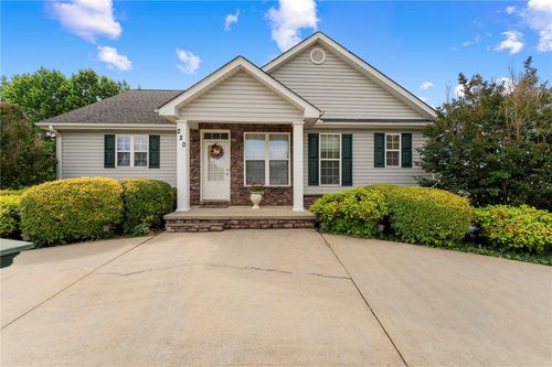 220 Wetland Way, Anderson, SC, 29621 | Card Image